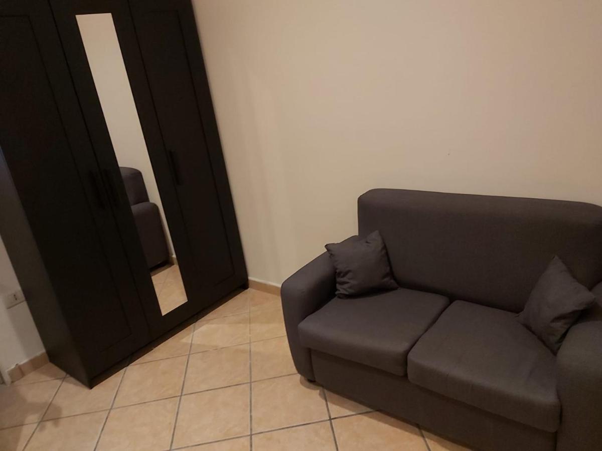 La Casa Di Pina Lägenhet Salerno Exteriör bild